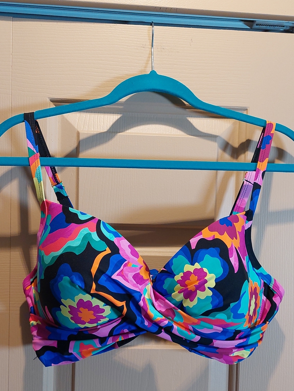 Multicolor Floral Underwire Bikini Top - Bright Floral Print